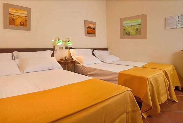 Toledo Hotel