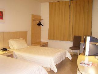 Hotel Jinjiang Inn - Central Qingdao Hangzhou Road