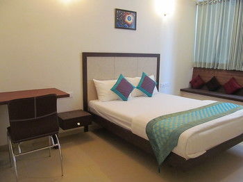 Bed & Breakfast Ixora Suites