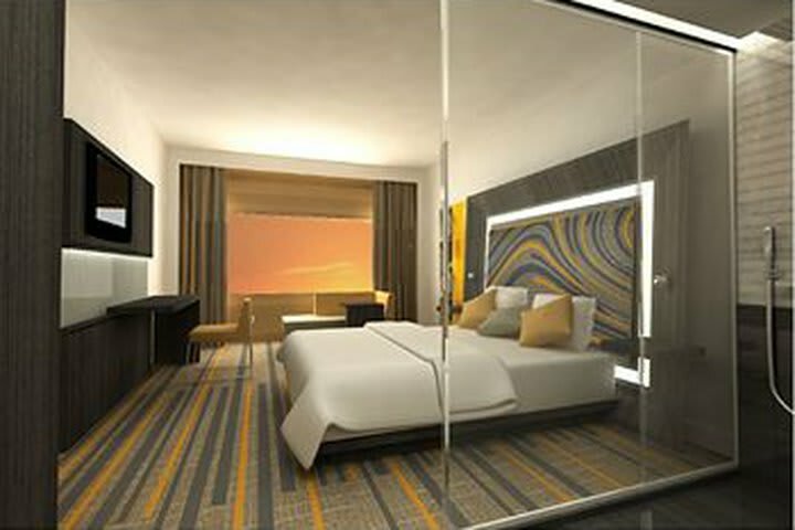 Novotel Kolkata Hotel And Residences