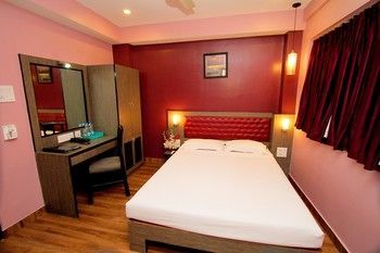 Hotel Crestwood