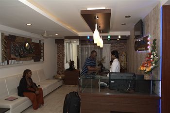 Hotel Royal Shades