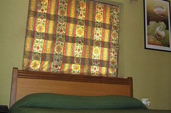 Hotel Renzo's Inn