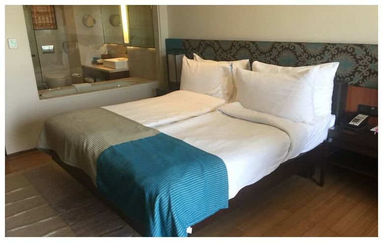Hotel Vivanta By Taj - Surajkund, Ncr