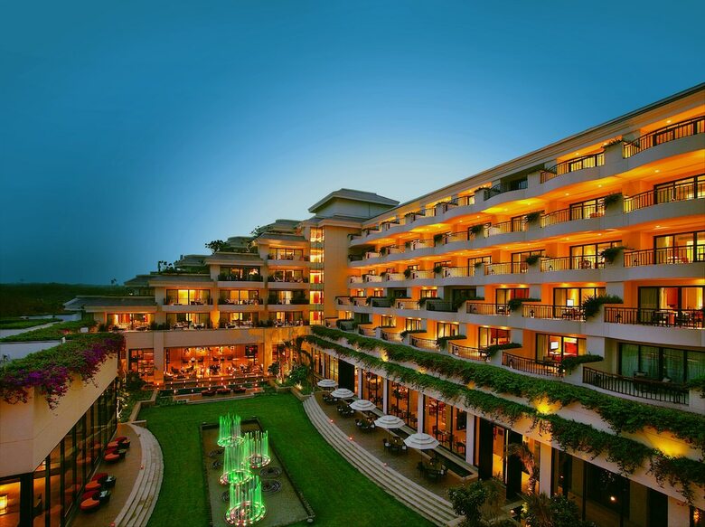 Hotel Vivanta By Taj - Surajkund, Ncr