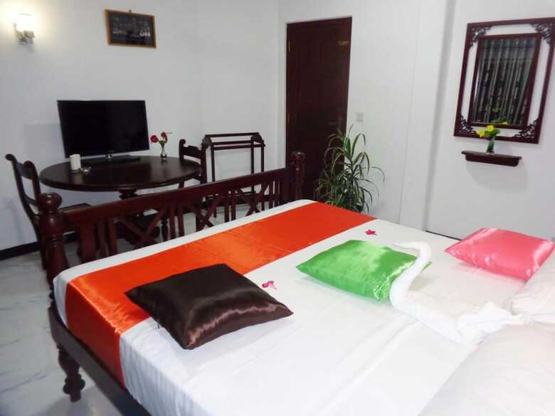 Hostal Hotel Italia