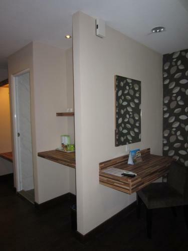 Waterfront Boutique Hotel