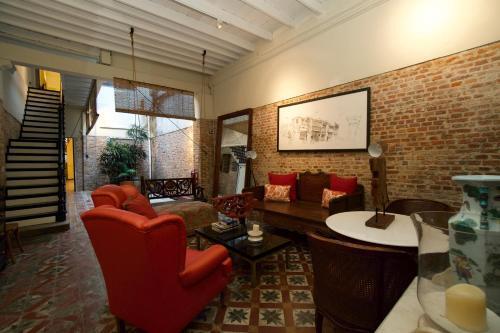 Posada Muntri Mews