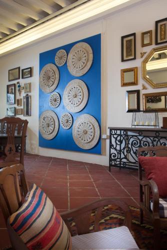 Posada Muntri Mews