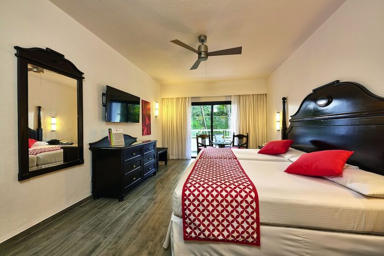 Hotel Club Riu Tequila
