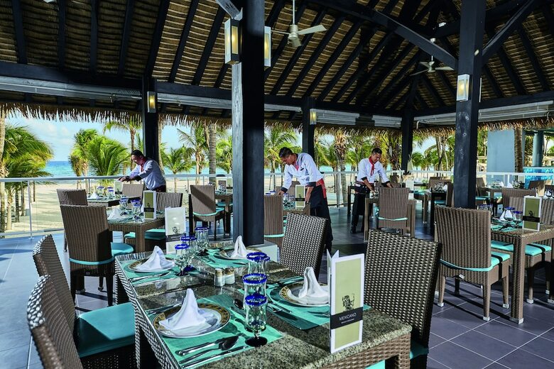 Hotel Club Riu Tequila