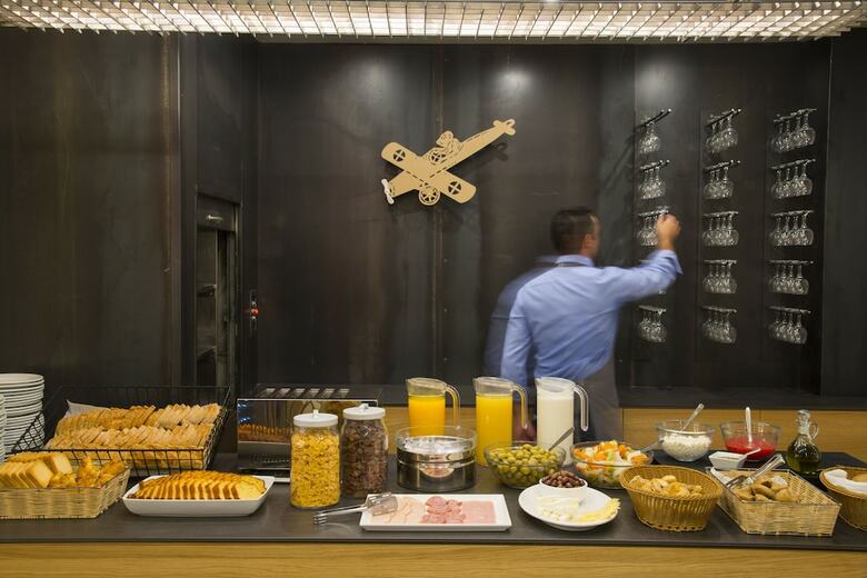 Hotel Olympic