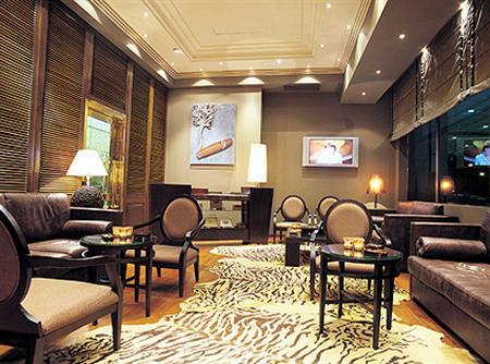 Hotel Divani Caravel