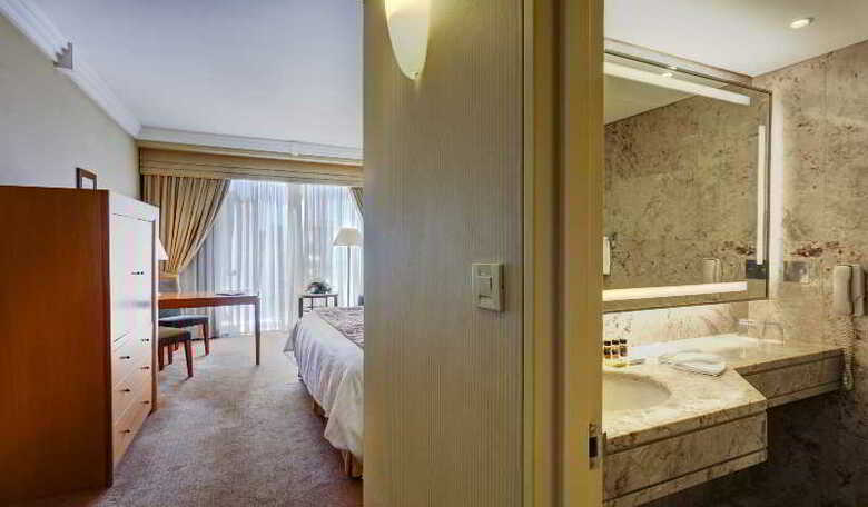 Hotel Ledra Marriott