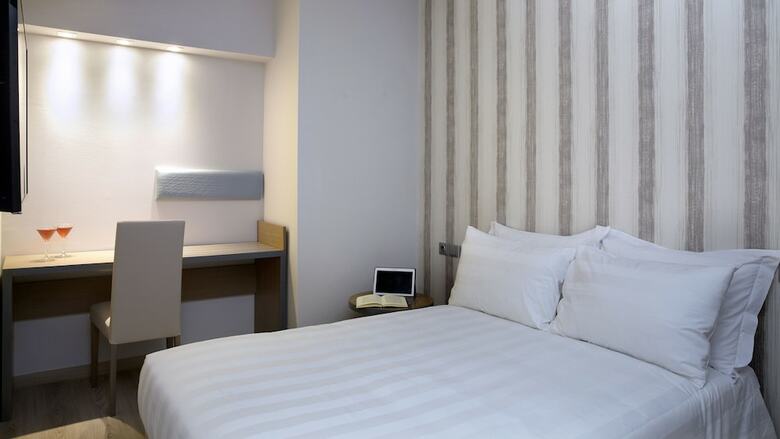 Athens Tiare Hotel