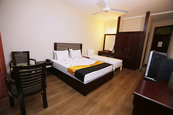Hikkaduwa Beach Hotel
