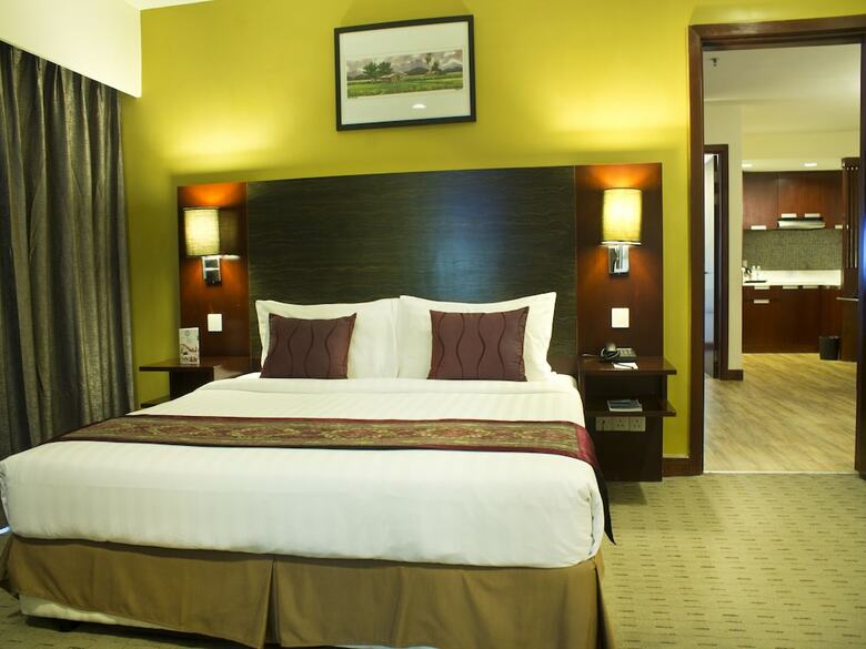Ming Garden Hotel & Residences