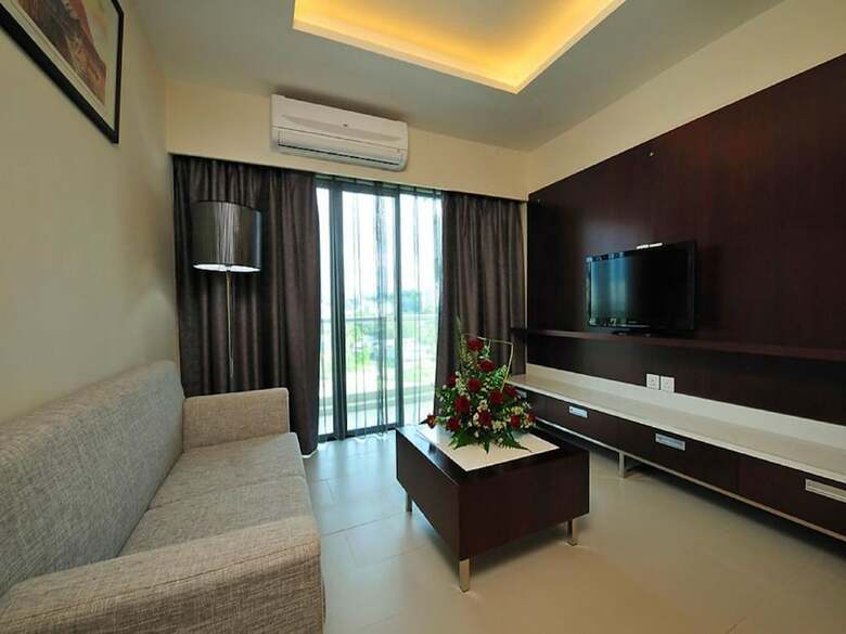 Ming Garden Hotel & Residences