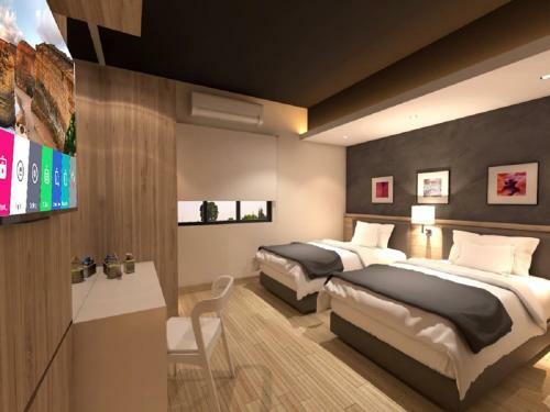 Grand Hallmark Hotel