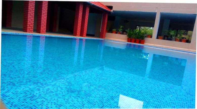 Hotel Sopanam Heritage