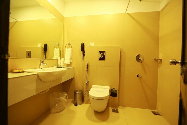 Hotel Sopanam Heritage