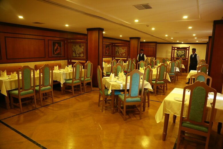 Hotel Sopanam Heritage