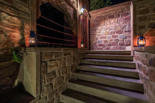 Bijolai Palace A Treehouse Palace Hotel