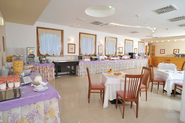 Hotel Degli Aranci