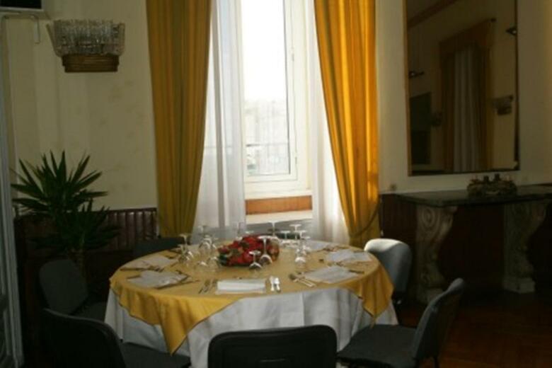 Grand Hotel Mediterran�