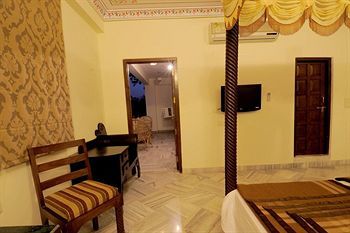 Bed & Breakfast Laxmi Palace - A Heritage Home