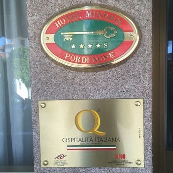 Hotel Minerva