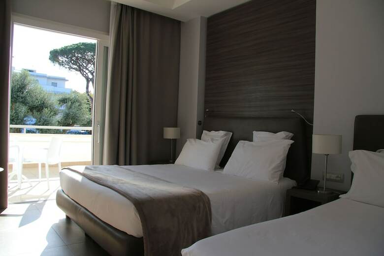 Hotel Marad