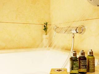 Hotel Grand Barony Xi'an