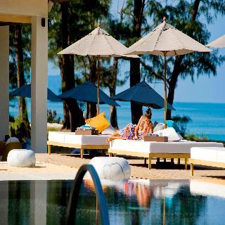 Hotel Renaissance Phuket Resort & Spa