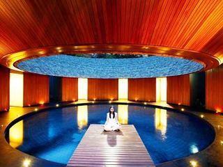 Hotel Renaissance Phuket Resort & Spa
