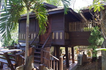 Hotel Lhongkhao Resort