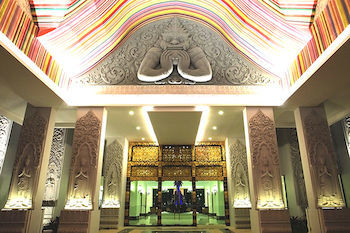 Mida Dhavaravati Grande Hotel