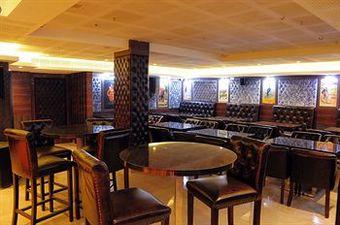 J's Five Two - Boutique Hotel