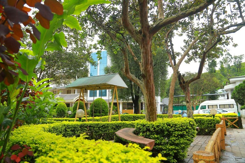 Hotel Eastend Munnar