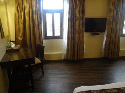 Mango Hotels, Nagpur - Central Avenue Road
