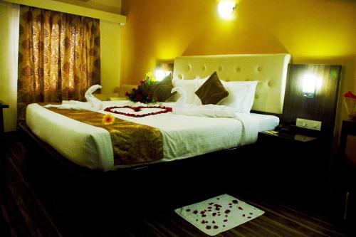 Mango Hotels, Nagpur - Central Avenue Road