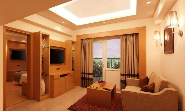 Hotel Lemon Tree Premier, Delhi Airport