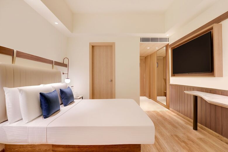 Hotel Lemon Tree Premier, Delhi Airport