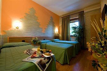 Hotel Tre Leoni
