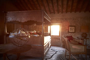 Hotel Castello Di Vicarello