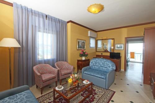 Hotel Bellevue Et Mediterran�e