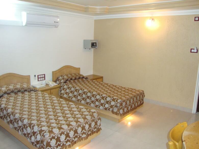 Swan Inn Hotel