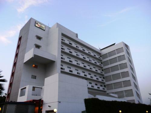 Red Fox Hotel East Delhi