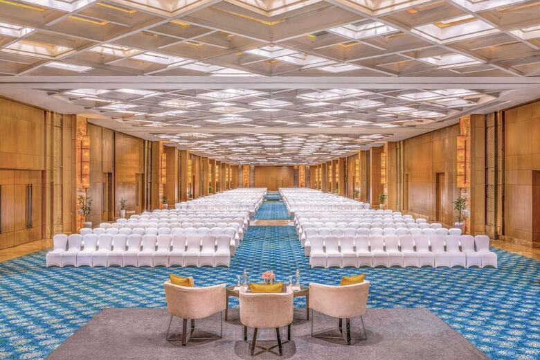 Kempinski Ambience Hotel Delhi