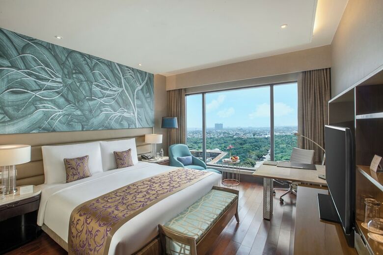 Kempinski Ambience Hotel Delhi